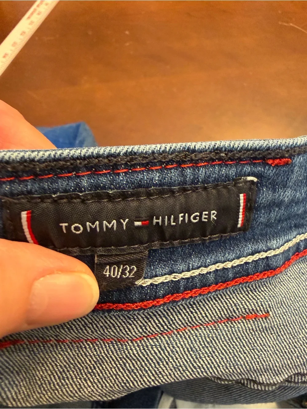 Tommy Hilfiger Men’s Jeans 40x32 Blue Denim Straight Leg Classic Fit